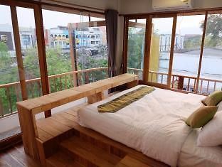 Sri Chiang Yeun House Hotel Chiang Mai Exterior photo