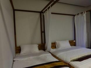 Sri Chiang Yeun House Hotel Chiang Mai Exterior photo